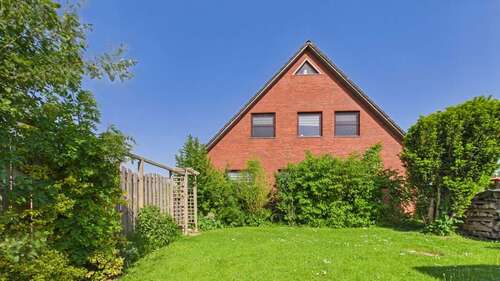 Foto - Haus zum Kaufen in Hasselberg 369.000,00 € 191 m²