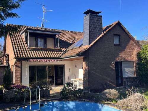Foto - Haus zum Kaufen in Neukirchen-Vluyn 595.000,00 € 150 m²