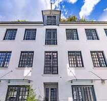 Haus zum Kaufen in Hamburg 3.412.000,00 € 432 m²