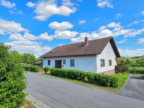 Foto - Haus zum Kaufen in Itzgrund 265.000,00 € 180 m²