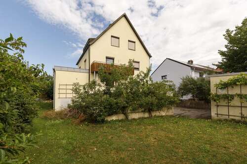 Foto - Haus zum Kaufen in Freising 893.000,00 € 186.5 m²