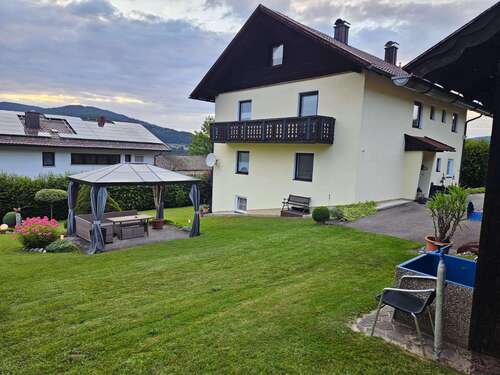 Foto - Haus zum Kaufen in Drachselsried 375.000,00 € 217 m²