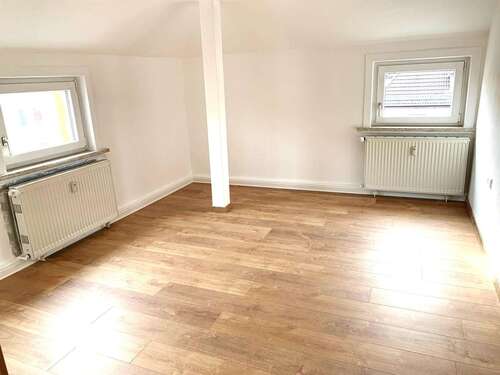 Foto - Wohnung zum Mieten in Oberlungwitz 315,00 € 51 m²