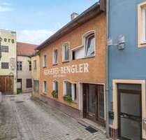 Haus zum Kaufen in Dingolfing 299.000,00 € 240.8 m²