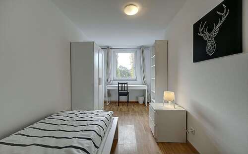 Foto - WG-Zimmer in Stuttgart 425,00 € 9 m²