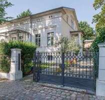 Haus zum Kaufen in Potsdam 2.990.000,00 € 384 m²