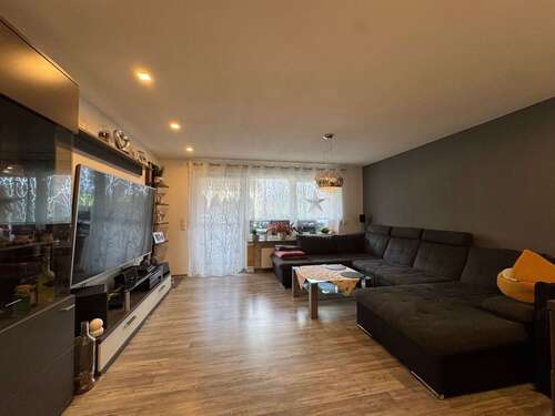 Foto - Wohnung zum Kaufen in Leutenbach 290.000,00 € 75 m²