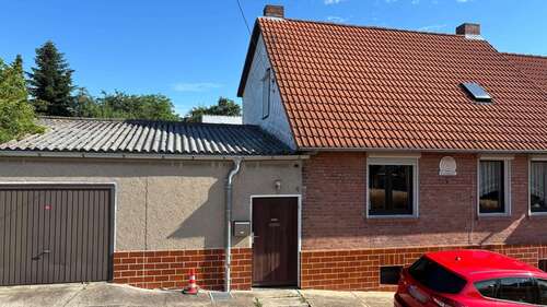 Foto - Haus zum Kaufen in Schwanebeck 110.000,00 € 94.7 m²