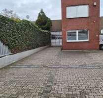 Halle in Neuss 1.400,00 € 210 m²