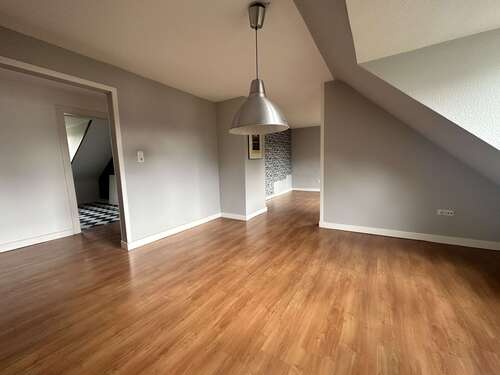 Foto - Wohnung zum Mieten in Duisburg 425,00 € 61.69 m²