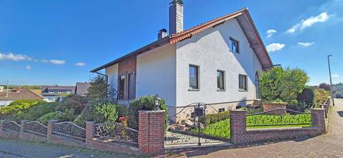 Foto - Haus zum Kaufen in Hünstetten-Wallrabenstein 674.800,00 € 274 m²