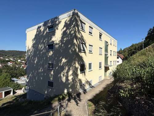 Foto - Wohnung zum Mieten in Rohrdorf 850,00 € 117 m²