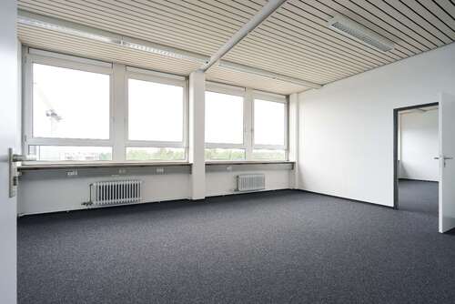 Foto - Büro in München 1.826,00 € 280 m²