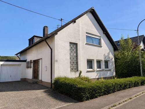 Foto - Haus zum Kaufen in Ensdorf 245.000,00 € 140 m²