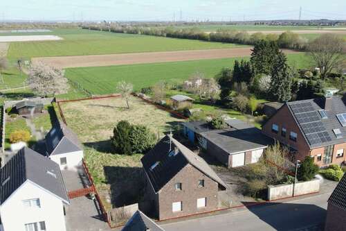 Foto - Grundstück zu verkaufen in Dormagen Ückerath 390.000,00 € 1779 m²