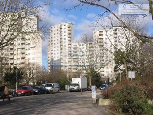 Foto - Einzelhandel in Berlin 7.631,00 € 587 m²