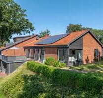 Haus zum Kaufen in Bosau 890.000,00 € 348 m²