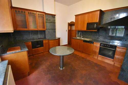 Foto - Haus zum Mieten in Chemnitz 4.000,00 € 684 m²