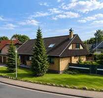 Haus zum Kaufen in Oldenburg 389.000,00 € 219 m²
