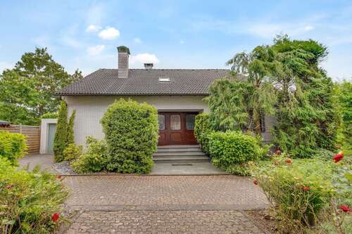 Foto - Haus zum Kaufen in Kaarst 729.000,00 € 246 m²