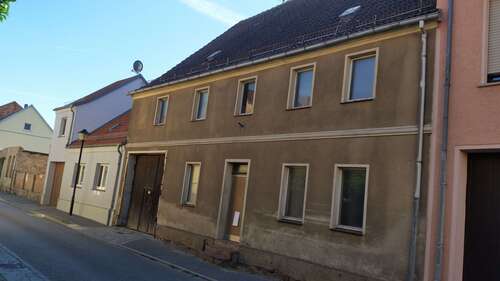 Foto - Haus zum Kaufen in Niemegk 129.000,00 € 140 m²