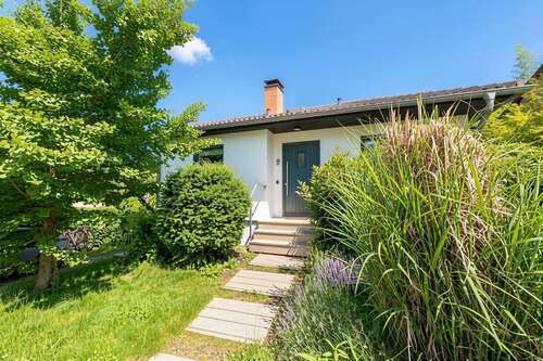 Foto - Haus zum Mieten in Hardegsen 1.150,00 € 114 m²