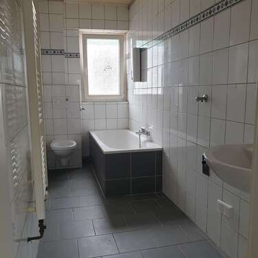 Foto - Wohnung zum Mieten in Duisburg 690,00 € 86 m²