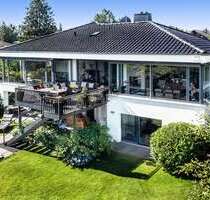Haus zum Kaufen in Bad Homburg 2.690.000,00 € 299.22 m²