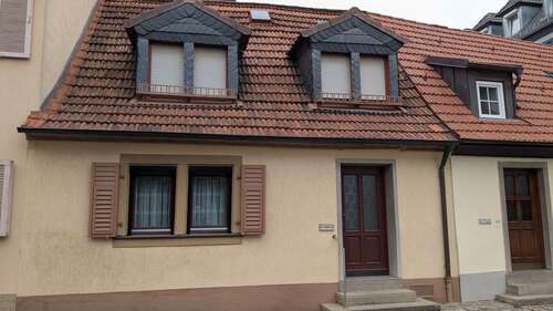 Foto - Haus zum Kaufen in Kitzingen 239.000,00 € 125 m²