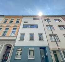 Haus zum Mieten in Krefeld 1.900,00 € 216 m²