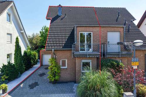 Foto - Haus zum Kaufen in Langenfeld Richrath 510.000,00 € 103 m²