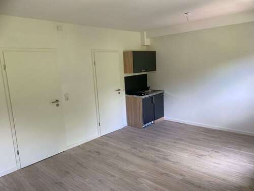 Foto - Wohnung zum Mieten in Köln Poll 700,00 € 24 m²