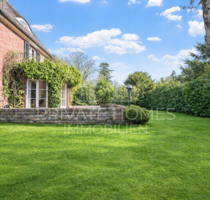 Haus zum Kaufen in Hamburg 3.190.000,00 € 290 m²