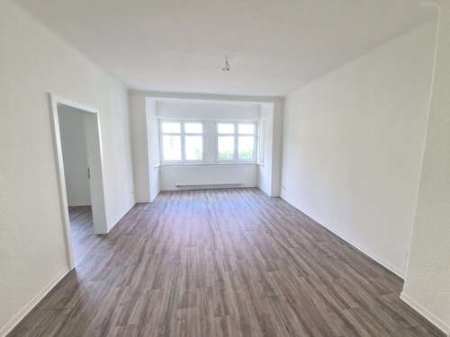 Foto - Wohnung zum Mieten in Schönebeck 699,00 € 89 m²