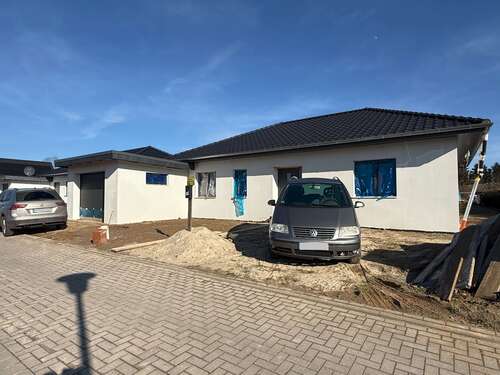 Foto - Haus zum Mieten in Erxleben 1.450,00 € 115 m²