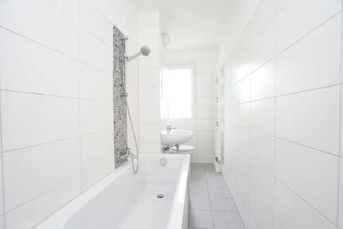 Foto - Wohnung zum Mieten in Chemnitz 324,55 € 59.55 m²