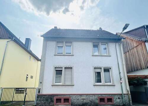 Foto - Haus zum Kaufen in Steinheim Hanau 460.000,00 € 230 m²