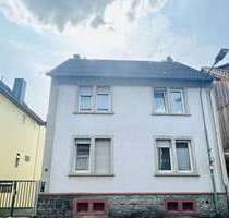 Haus zum Kaufen in Steinheim Hanau 460.000,00 € 230 m²