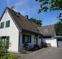 Haus zum Mieten in Leverkusen 2.200,00 € 175 m²