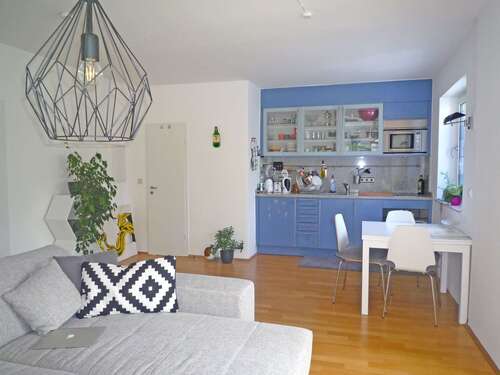 Foto - Wohnung zum Mieten in Düsseldorf 900,00 € 69 m²