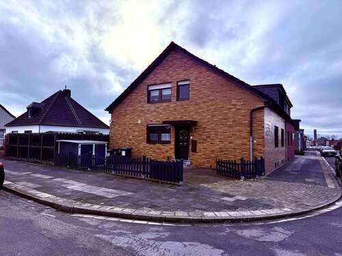 Foto - Haus zum Kaufen in Moers 319.000,00 € 159 m²