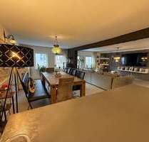 Haus zum Kaufen in Roth 549.000,00 € 280 m²