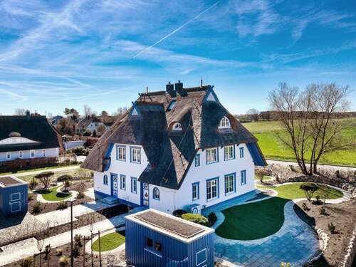 Foto - Haus zum Kaufen in Ostseebad Ahrenshoop OT Niehagen 1.200.000,00 € 152 m²