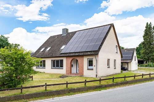 Foto - Haus zum Kaufen in Ascheffel 280.000,00 € 199.51 m²