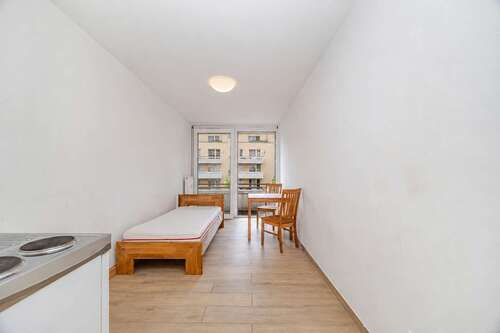 Foto - Wohnung zum Kaufen in München 180.000,00 € 17.49 m²