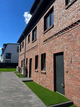 Foto - Haus zum Mieten in Norderstedt 2.300,00 € 145.33 m²