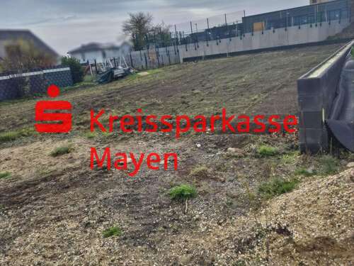 Foto - Grundstück zu verkaufen in Mertloch 99.000,00 € 674 m²