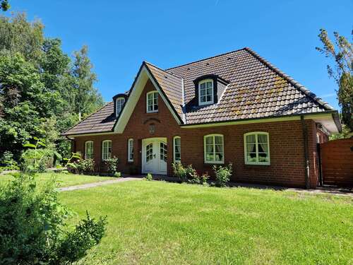 Foto - Haus zum Kaufen in Tetenbüll 695.000,00 € 228 m²