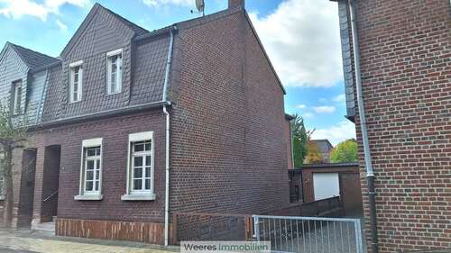 Foto - Haus zum Kaufen in Grefrath 199.000,00 € 135 m²