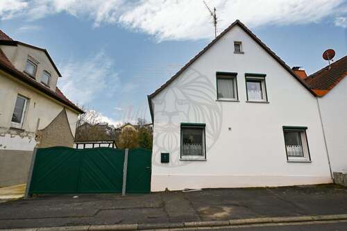 Foto - Haus zum Kaufen in Idstein 298.000,00 € 108 m²